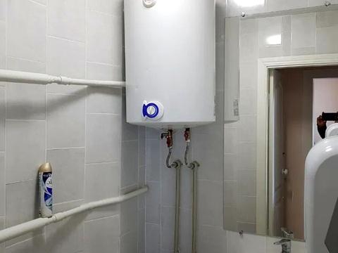 комерційна за адресою Набережна Перемоги вул., 56