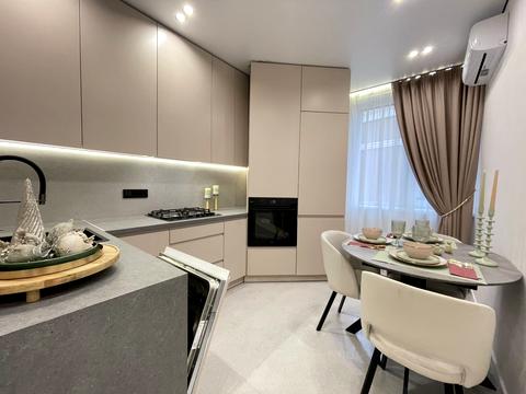 квартира по адресу Радісна, 6