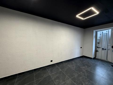 комерційна за адресою Текстильна вул., 24-Г