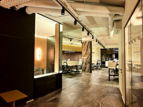 коммерческая по адресу Бусловская ул., 12