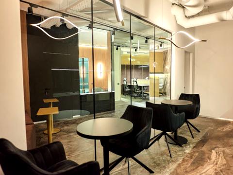 коммерческая по адресу Бусловская ул., 12