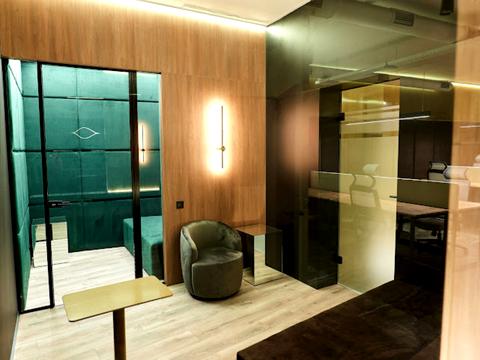 коммерческая по адресу Бусловская ул., 12