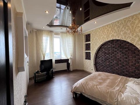 квартира за адресою Євгена Чикаленка вул., 43а