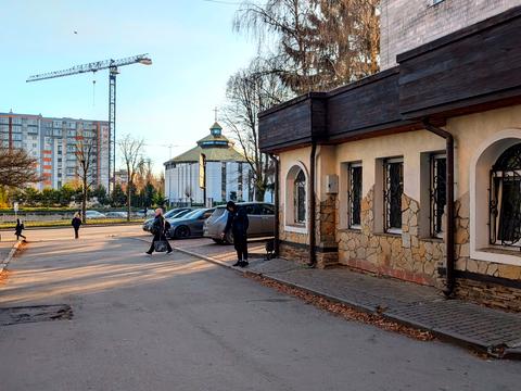 коммерческая по адресу Василя Червонія ул. (Гагаріна), 45
