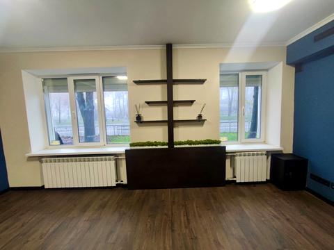 коммерческая по адресу Лаврская ул. (Январского восстания), 8