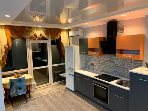 квартира за адресою Полковника Гуляєва просп. (Маршала Жукова), 111