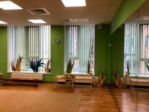 комерційна за адресою Джона Маккейна вул. (Івана Кудрі), 7