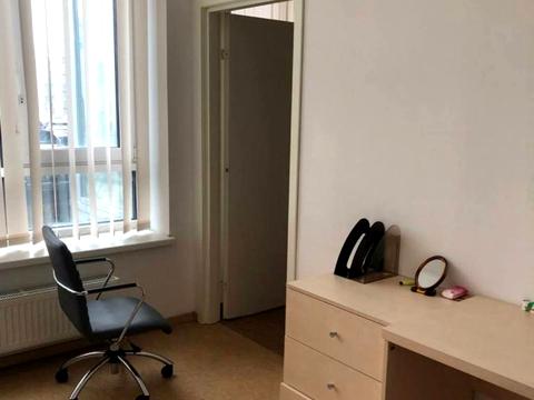 комерційна за адресою Джона Маккейна вул. (Івана Кудрі), 7