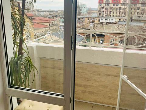 квартира за адресою Святослава Караванського вул. (Жуковського), 16