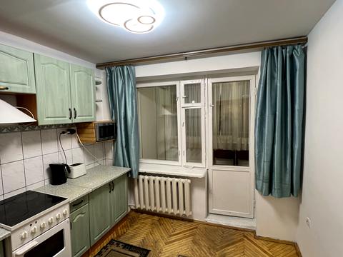 квартира по адресу Ивана Пулюя ул., 32