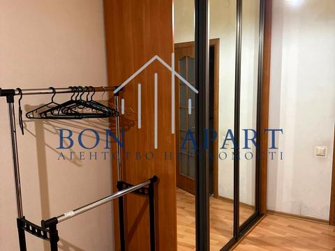 квартира за адресою Дніпровська набережна вул., 19