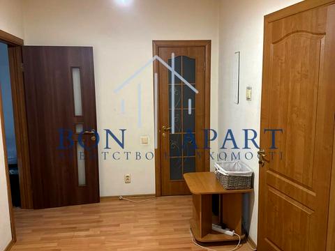 квартира за адресою Дніпровська набережна вул., 19