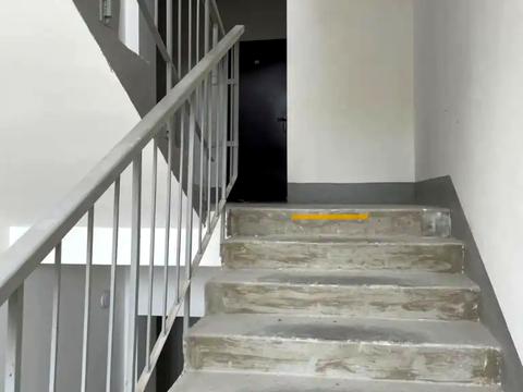 квартира за адресою Наукова вул., 54-Б