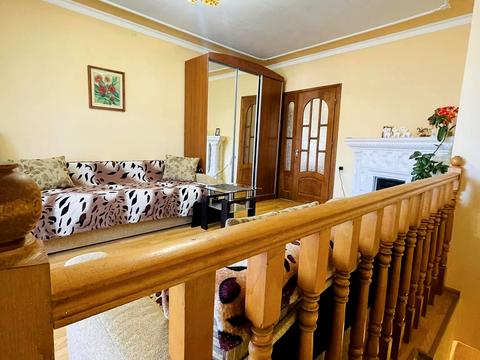 квартира за адресою Миколи Зерова вул., 11