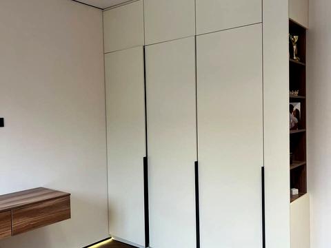 будинок за адресою Ентузіастів