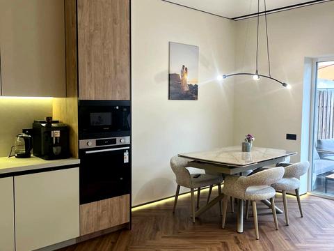 будинок за адресою Ентузіастів