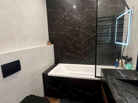 будинок за адресою Ентузіастів