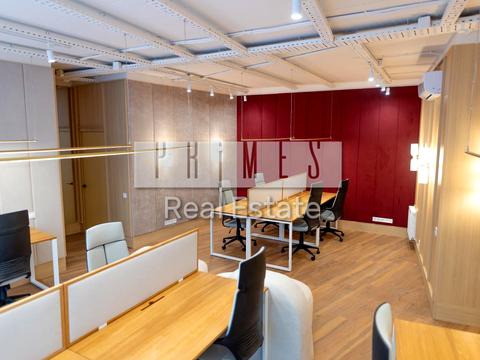 комерційна за адресою Буслівська вул., 12