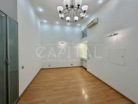 комерційна за адресою Велика Васильківська вул. (Червоноармійська), 49