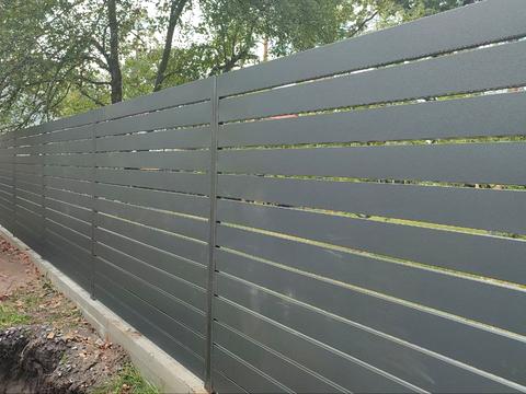 будинок за адресою Академіка Ромоданова вул. (Льва Толстого)