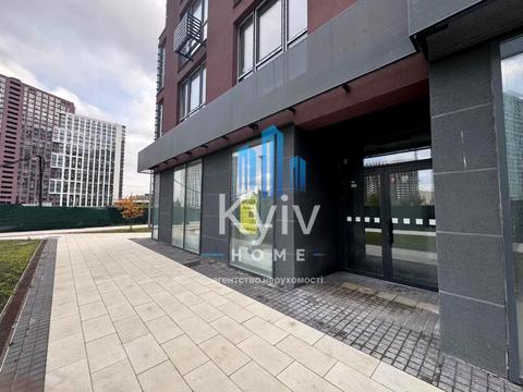 комерційна за адресою Родини Крістерів вул., 2