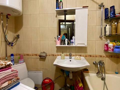 квартира за адресою Радісна вул., 21