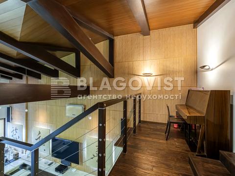 квартира за адресою Кирилівська вул. (Фрунзе), 14/18