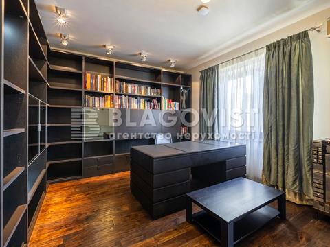 квартира за адресою Кирилівська вул. (Фрунзе), 14/18