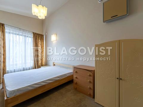 квартира за адресою Кирилівська вул. (Фрунзе), 14/18