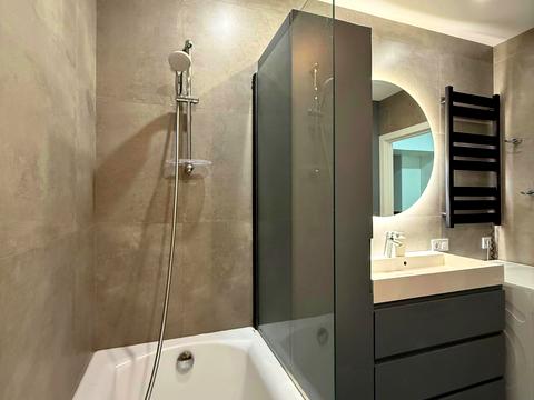 квартира за адресою Слобожанська вул. (8 Березня), 7/1, корп. 1