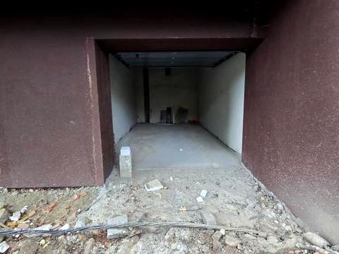 паркомісце за адресою Ленкавського вул., 12б