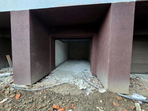 паркомісце за адресою Ленкавського вул., 12б