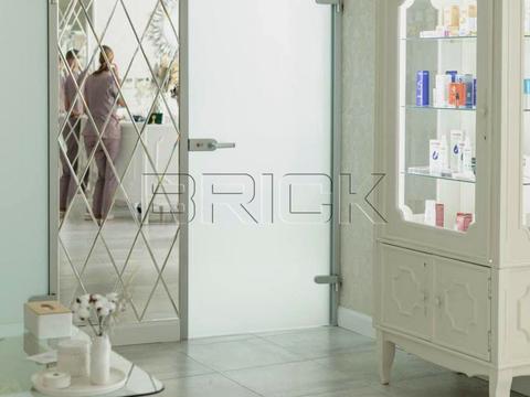 коммерческая по адресу Днепровская набережная ул., 25