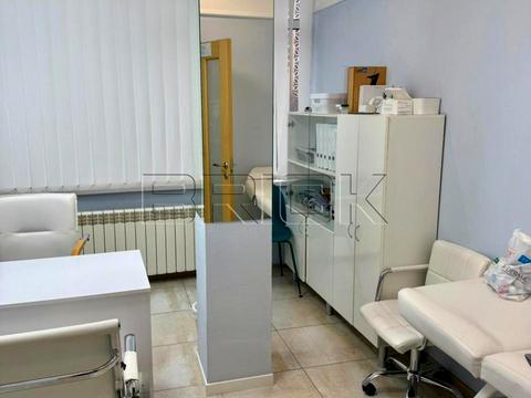 коммерческая по адресу Днепровская набережная ул., 25