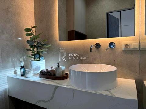 будинок за адресою Квітнева вул.