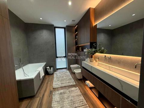 будинок за адресою Квітнева вул.