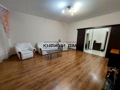 квартира за адресою Київ, Юрія Іллєнка вул. (Мельникова), 18-Б