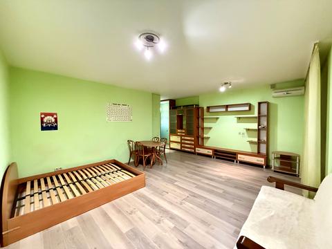 квартира за адресою Анни Ахматової вул., 45