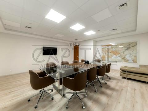 комерційна за адресою вул. Сечевых Стрельцов, 17