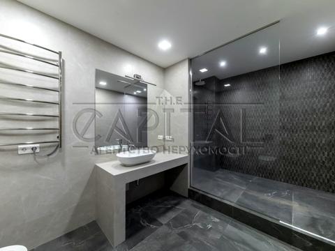 комерційна за адресою вул. Сечевых Стрельцов, 17