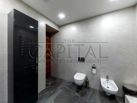 комерційна за адресою вул. Сечевых Стрельцов, 17