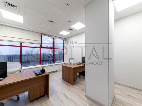 комерційна за адресою вул. Сечевых Стрельцов, 17