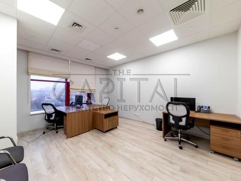 комерційна за адресою вул. Сечевых Стрельцов, 17