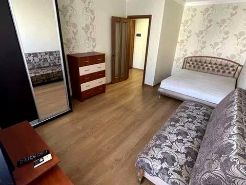 квартира за адресою Боголюбова вул., 12