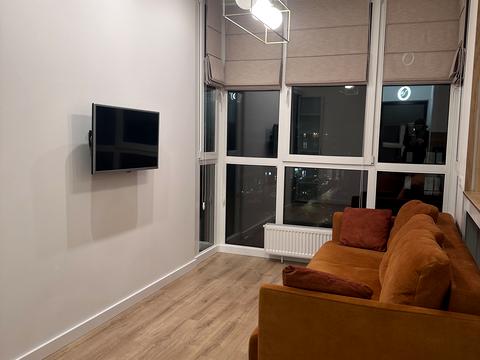 квартира за адресою Салютна вул., 2