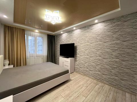 квартира по адресу Высочана ул., 18