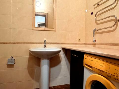 квартира за адресою Українська вул., 85в