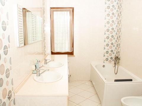 дом по адресу Левадная ул., 17