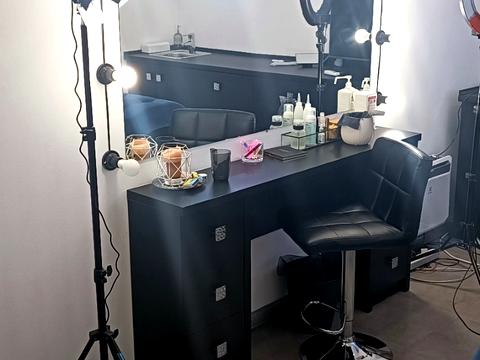 комерційна за адресою Світлий пров., 13а