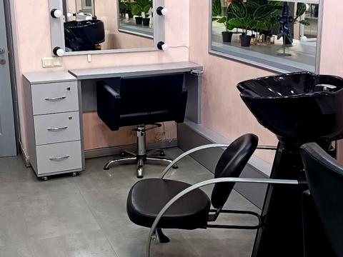 комерційна за адресою Світлий пров., 13а